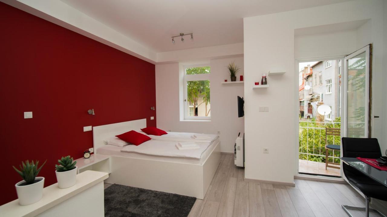 Apartments Kruc ซาเกร็บ ภายนอก รูปภาพ